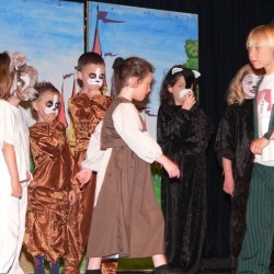 Pulcinella (4) - Toneelvereniging Plankenkoorts 